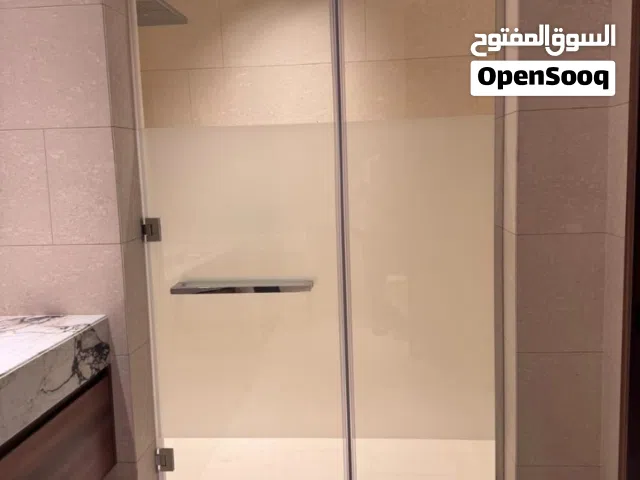 فني زجاج  جميع مناطق الكويت  زجاج سكريت شاور بكس تركيب مرايات مغاسل  زجاج طاولات