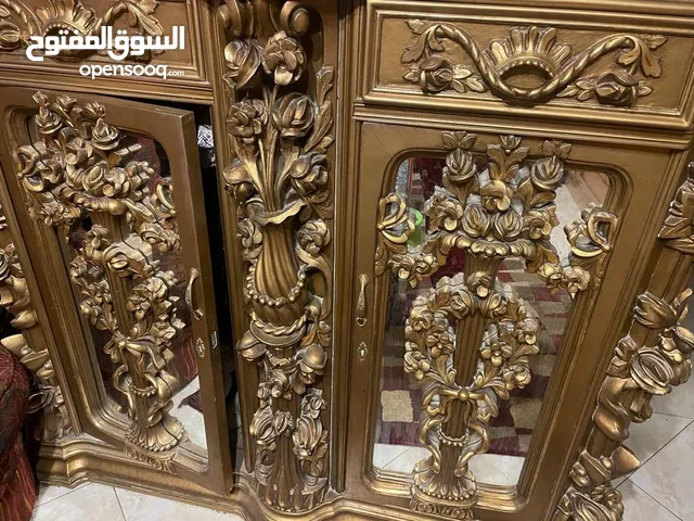 غرفه نوم فاخره للبيع عمولة في دمياط خشب زان ممتازه
