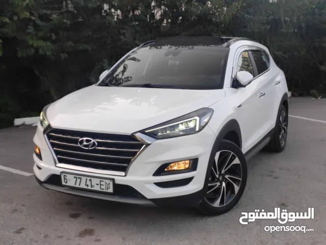 هونداي توسان فل الفل اضافات ماطور1.6بنزين اتوماتيك دفع رباعي