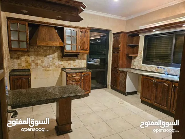 175m2 3 Bedrooms Apartments for Rent in Amman Mecca Street