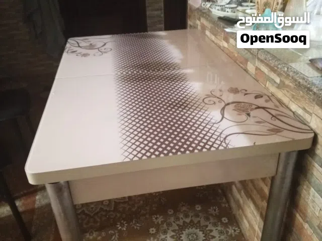 طاولة سفرة زجاج سوكاريت عدد 8