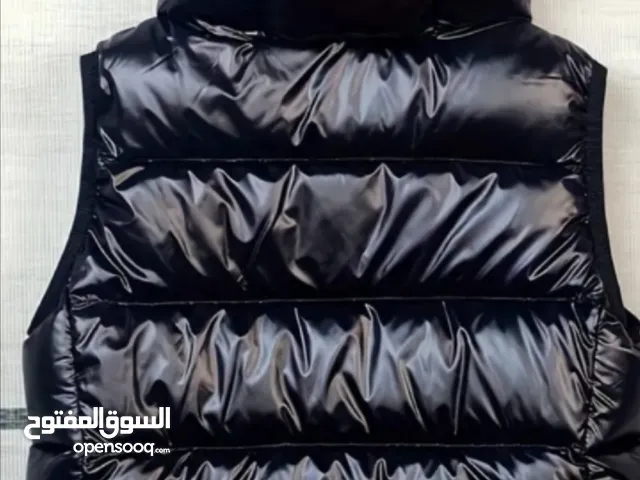 Stylish Black Puffer jacket