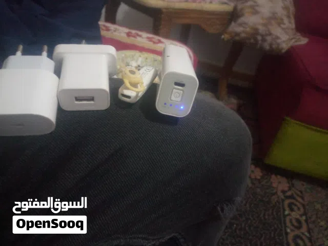 عضمات شواحن مستعمله بحاله الوكاله