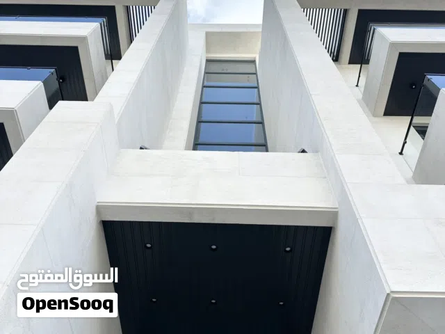 200 m2 3 Bedrooms Apartments for Sale in Amman Al Rabiah