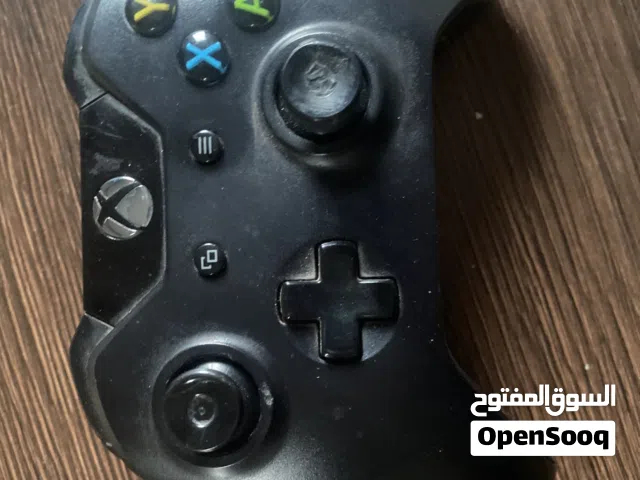 متوفر يد اكس بوكس ون اصلية مع سيدي pes19
