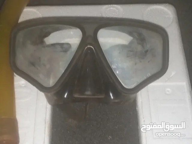 مسكره. غوص بحريه. وكميه. بحر. حاجه. صح