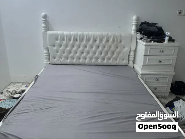 سرير و كمدونه 2