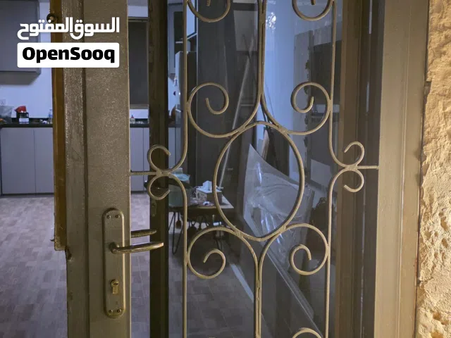 باب حديد وشبك حديد وشباك وباب الامنيوم
