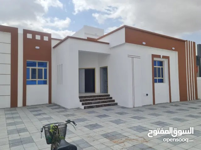 220m2 3 Bedrooms Townhouse for Sale in Al Dhahirah Ibri