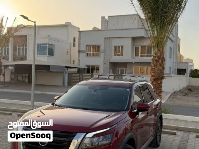2025 نيسان باثفايندر SL