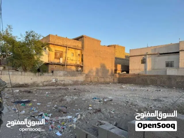 425 m2 5 Bedrooms Townhouse for Sale in Basra Khaleej
