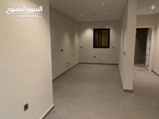140 m2 3 Bedrooms Apartments for Rent in Al Riyadh Al Munsiyah