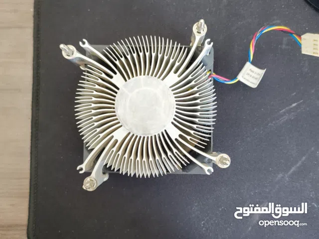 قطع كومبيوتر مستعملة للبيع