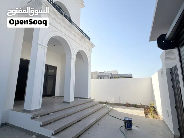 400 m2 More than 6 bedrooms Villa for Sale in Muscat Al Khoud
