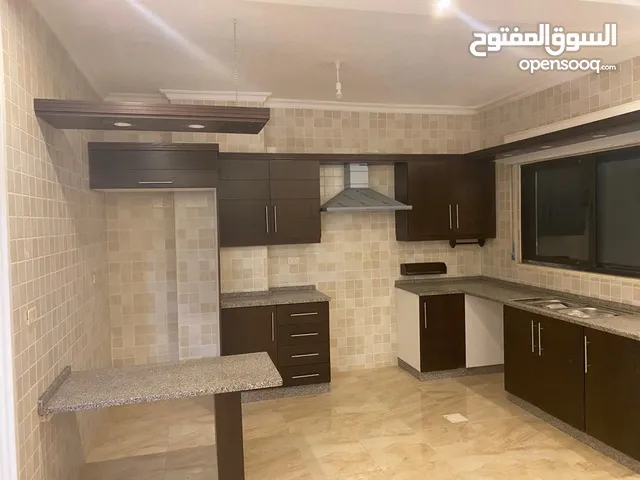 123 m2 5 Bedrooms Apartments for Sale in Amman Abu Al-Sous