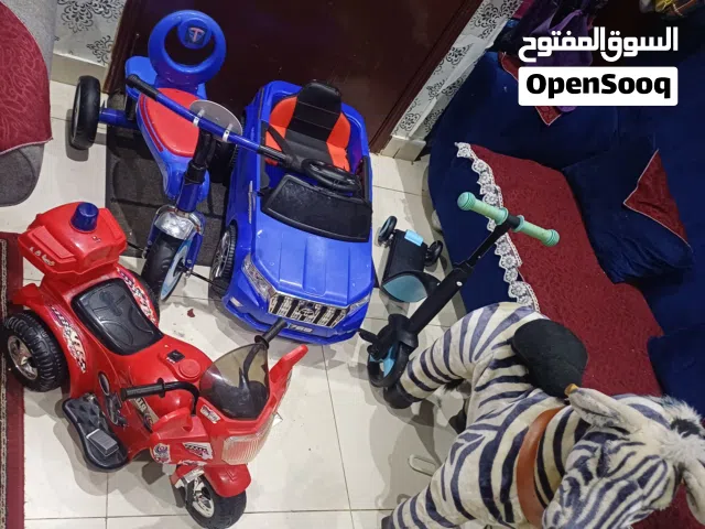 بيع مجموعه العاب بحاله جيده بدون شحن لدواعي السفر قبل التفاوض