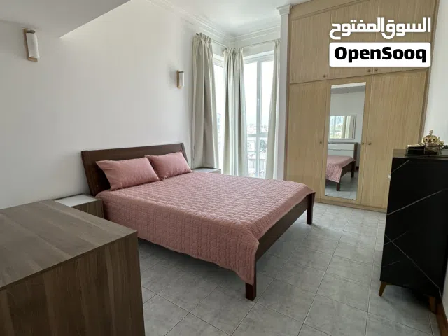 For ladies only: a room with an external bathroom