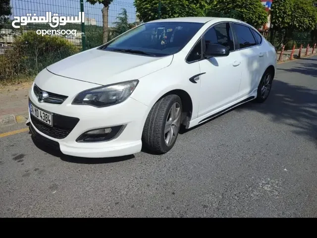 Opel Astra 2014 in Istanbul