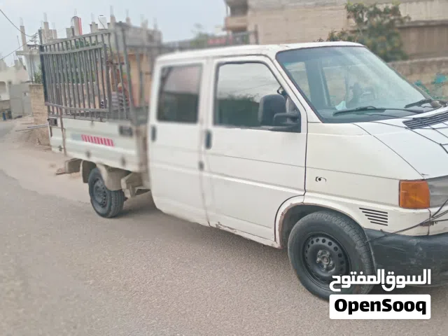 Used Volkswagen Transporter in Qalqilya