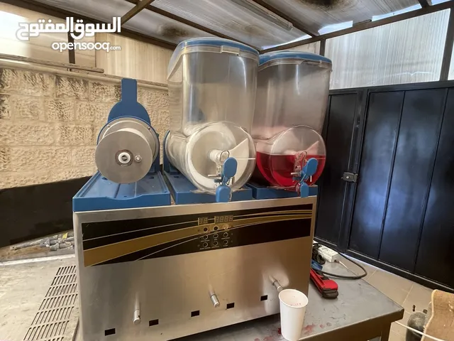 لوازم مرطبات وحلويات للبيع