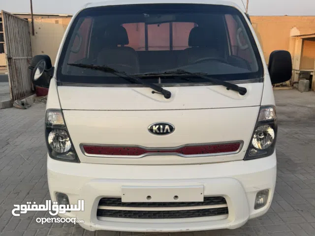 كيا بيكب بنجو موديل 2014