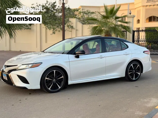 2019 تويوتا كامري XSE