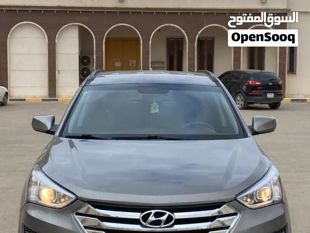Used Hyundai Santa Fe in Tripoli