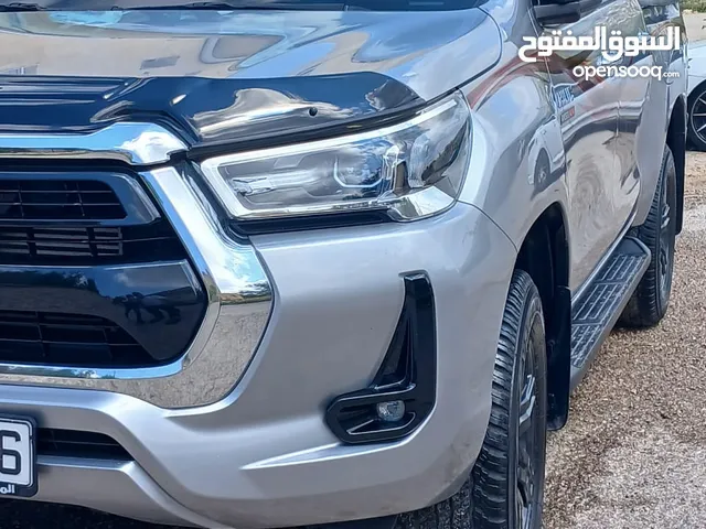 Used Toyota Hilux in Ajloun