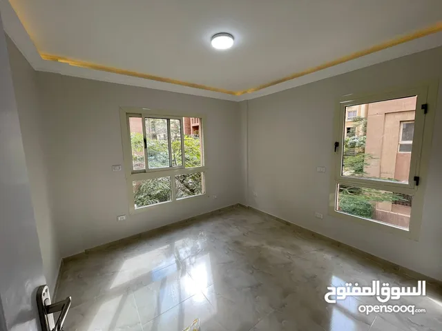 80m2 2 Bedrooms Apartments for Sale in Giza 6th of October