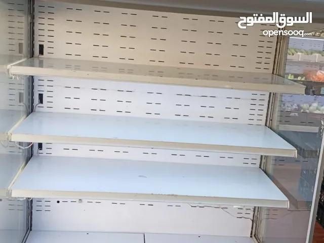 للبيع ثلاجه مفتوحه نوع ايطالي