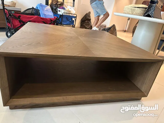 طاولة قهوة وسطية coffe table