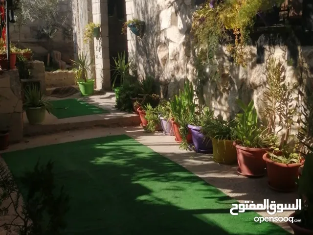 100 m2 3 Bedrooms Townhouse for Sale in Zarqa Al Hashemieh