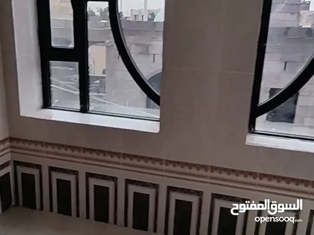 350 m2 3 Bedrooms Apartments for Rent in Sana'a Ma'rib Street