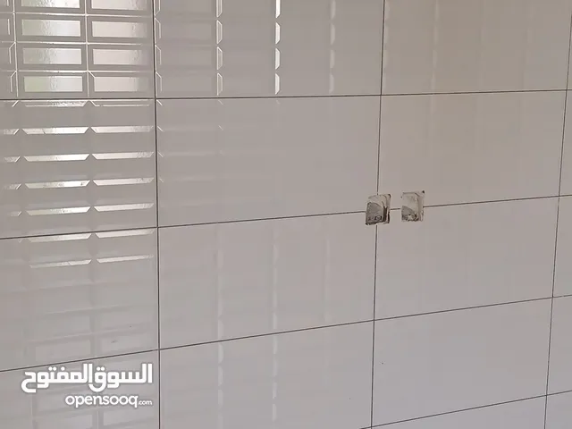 مبلط محترف لتركيب الرخام والسيراميك