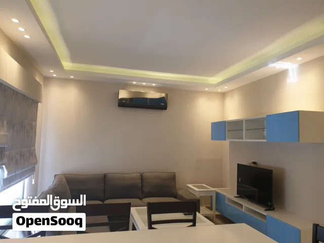 شقه للبيع في ام اذينه