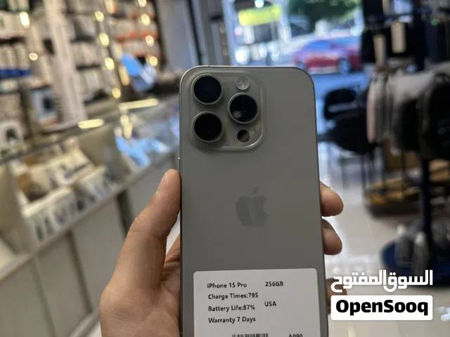 iPhone 15 Pro 256GB Titanium فئة Pro بسعر نار
