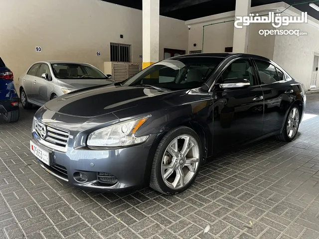Nissan Maxima SV 2013 Dealer Maintained!