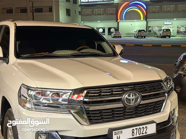 Used Toyota Land Cruiser in Dubai