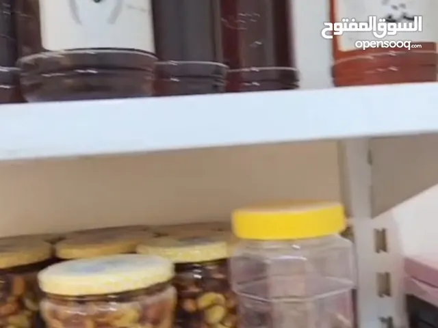 عسل للبيع احواد انواع العسل راضخ للرقابه الصحيه تعزيله محل تخفيضات واسعارا مناسبه
