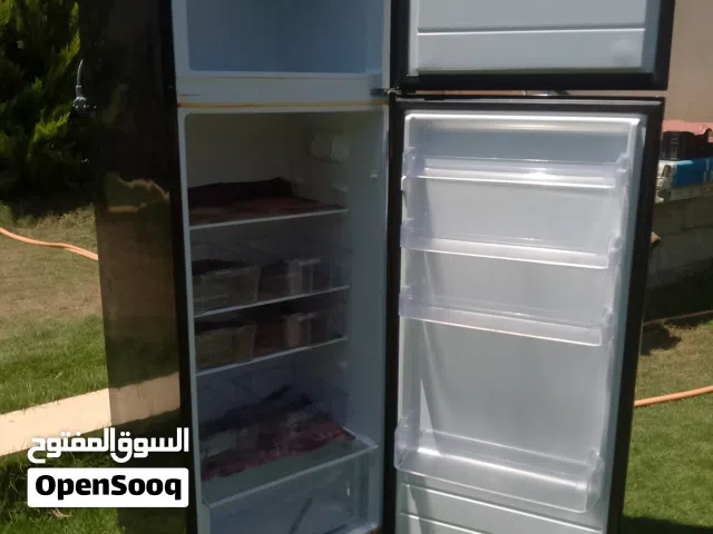 تلاجه للبيع بسعر ممتاز