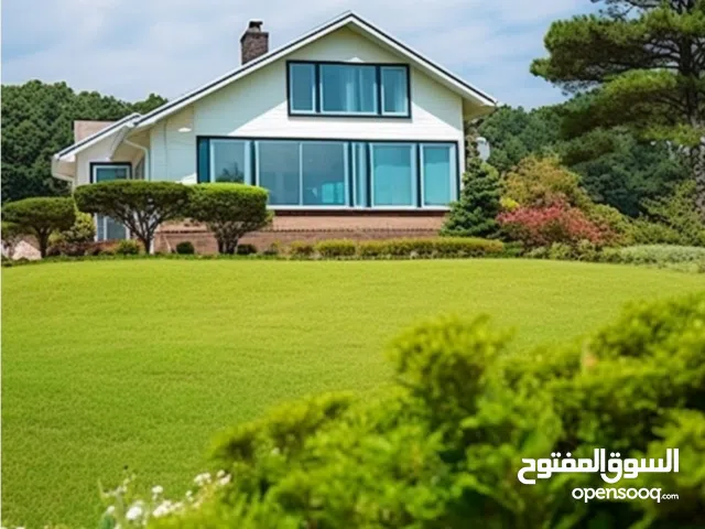 منزل عالرئيسي للبيع ومعاه محلات تجارية