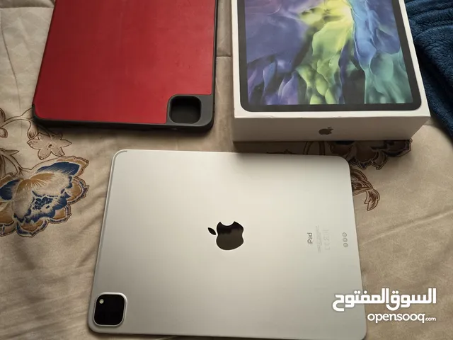 Apple iPad pro 2 128 GB in Muscat