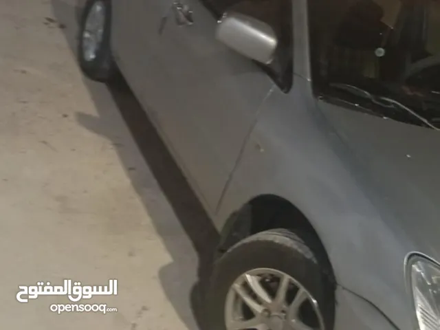 ميتسوبيشي لانسر
