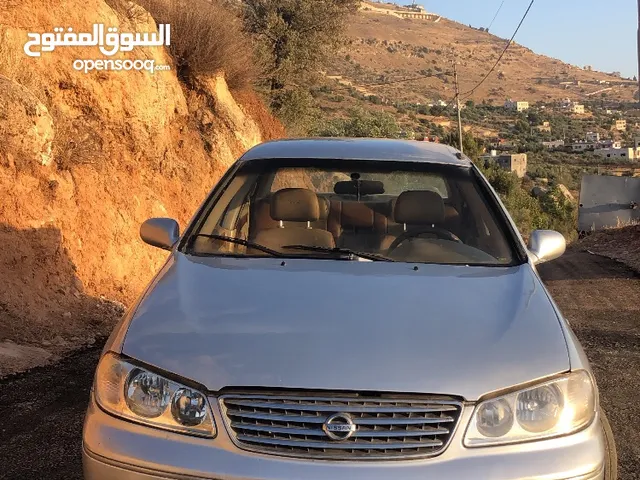 نيسان صني للبيع بسعر خيال مواصفات جيده