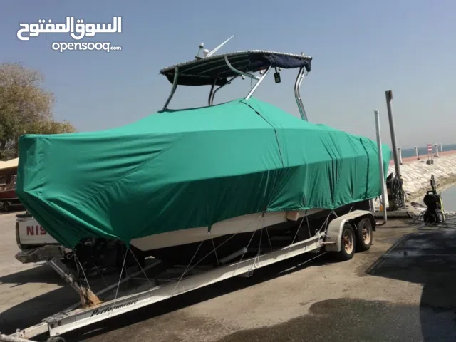 طراد امريكي ستاركرافت 23قدم مع تيدر امريكي المنيوم و محرك سوزوكي 225 فورستروك
