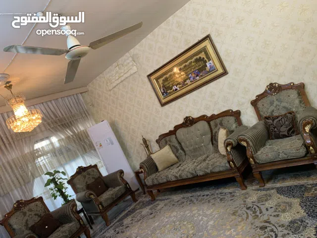 تخم قنفات مستعمل 10 مقاعد تركي سفنج نظيف