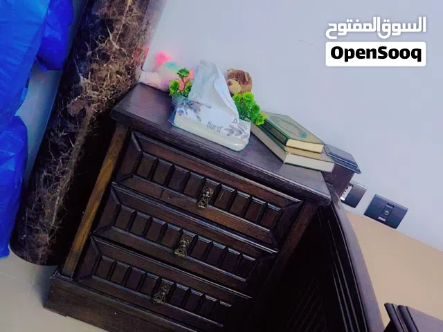 غرفة نوم خشب لاتيه