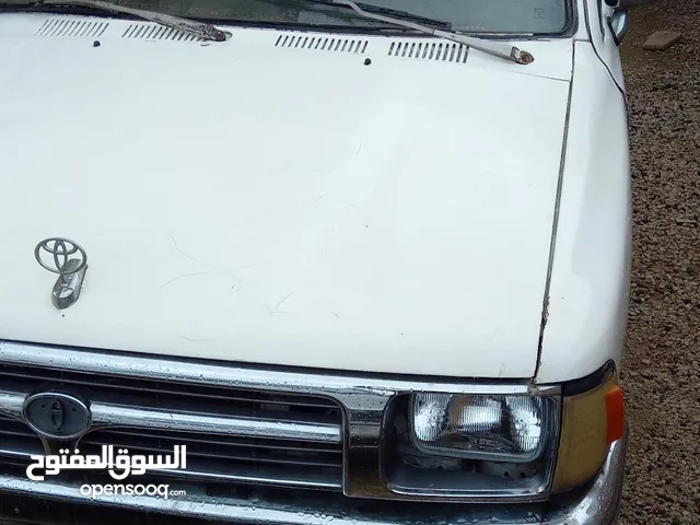 Toyota Hilux 1992 in Amman