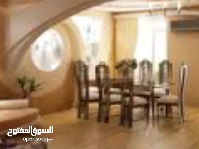 بنايه تجاريه طابقين للايجار في المربع الذهبي شارع تجاري امام باب مستشفى اليرموك يعمل 24ساعه