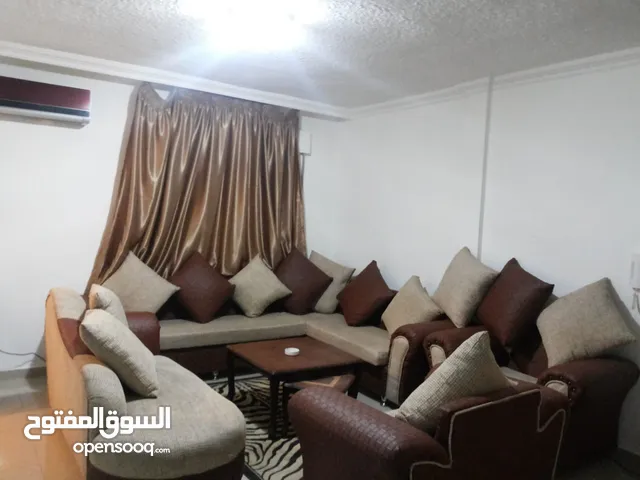 150 m2 Studio Apartments for Sale in Amman Jubaiha